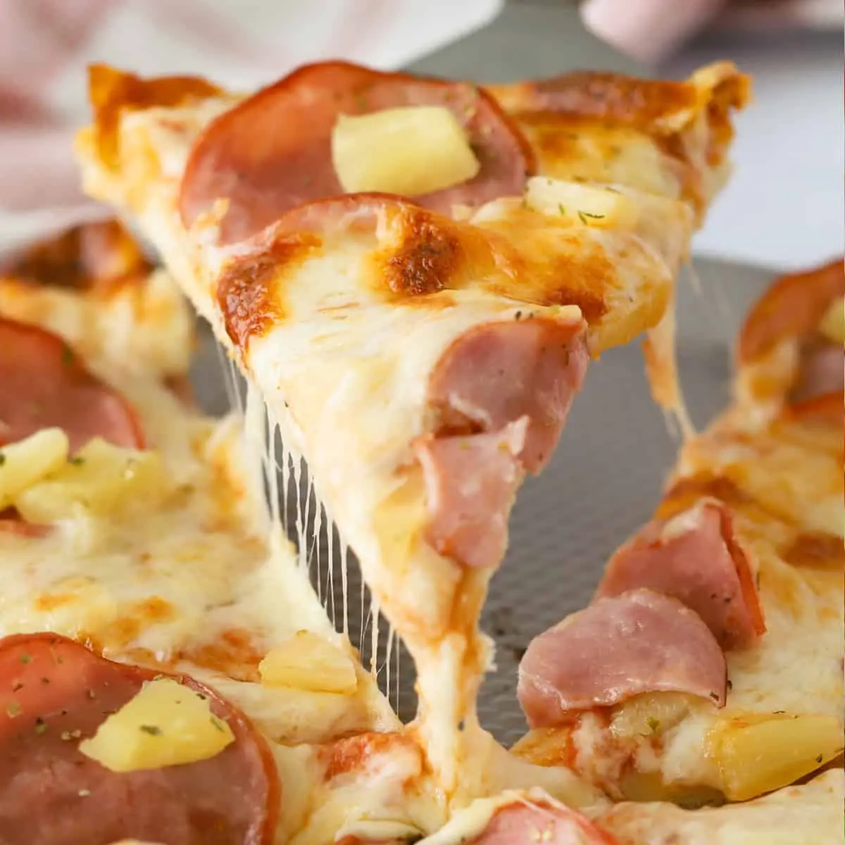 Best Hawaiian Pizza in Edmonton, AB