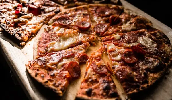 Authentic Indian and Pizza dishes at Harry's Pizza & Indian Cuisine